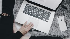 KJ5W4MDnCnZgQ2yLZDTb_mikayla.mallek.3iT3dnmblGE.unsplash.jpg